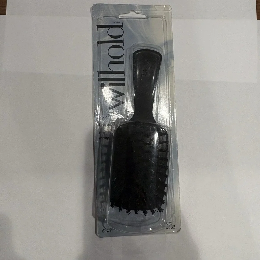 Vintage Wilhold Black Club Brush Nylon Bristle Easy Grip Handle 8309 NEW NOS